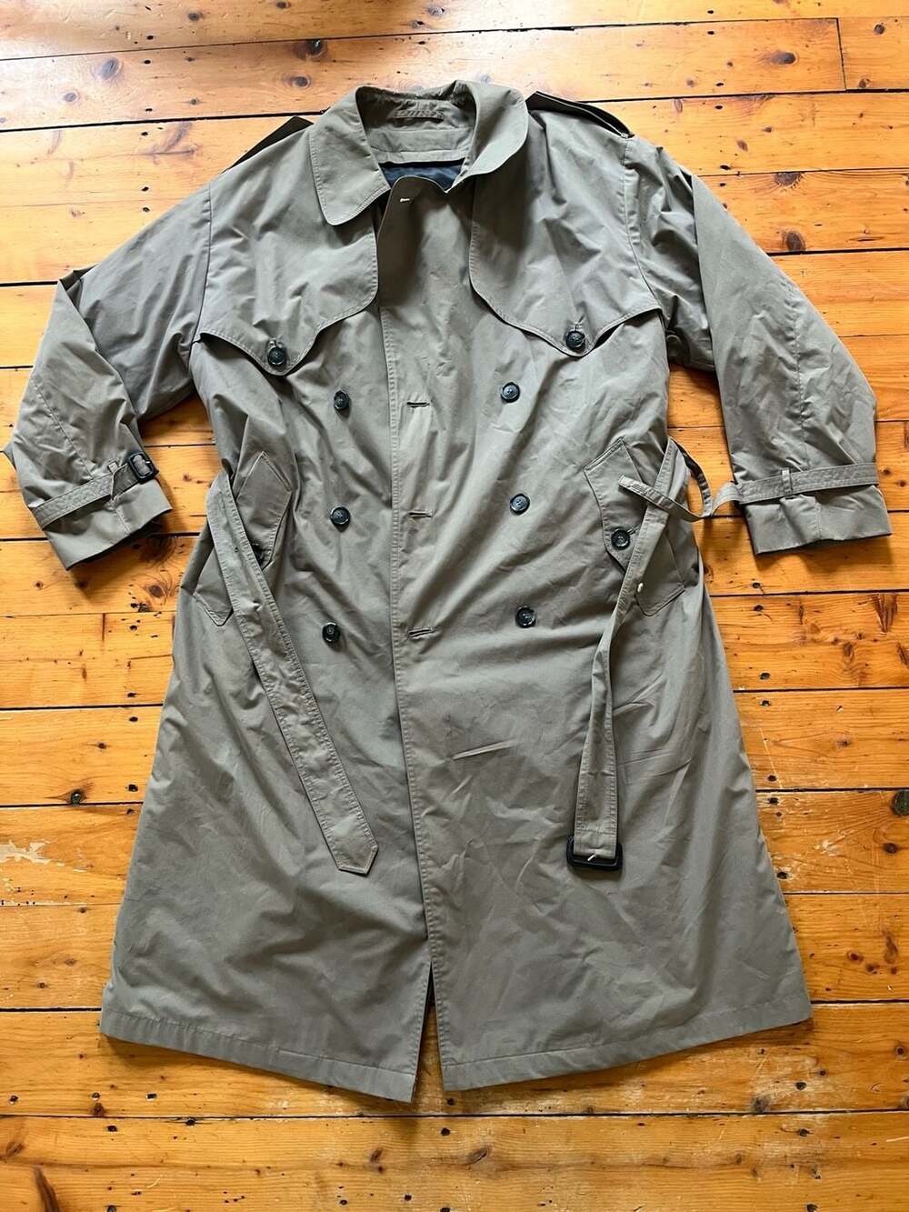 London Fog Men's Khaki Double Breasted Trench Coat with Zip-Out Liner Size 42